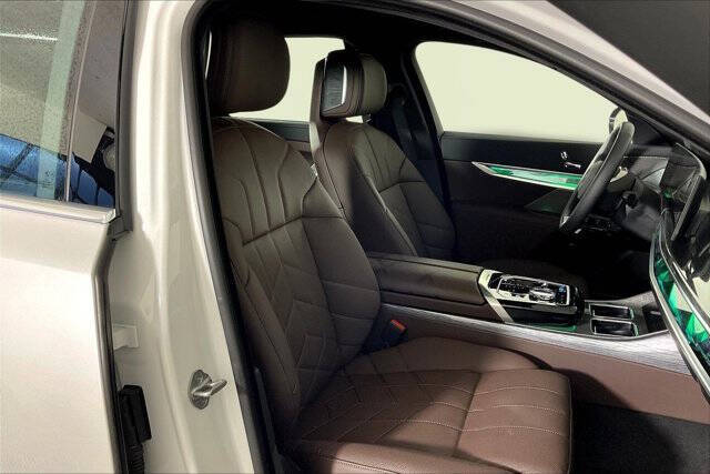 2024 BMW i7 eDrive50