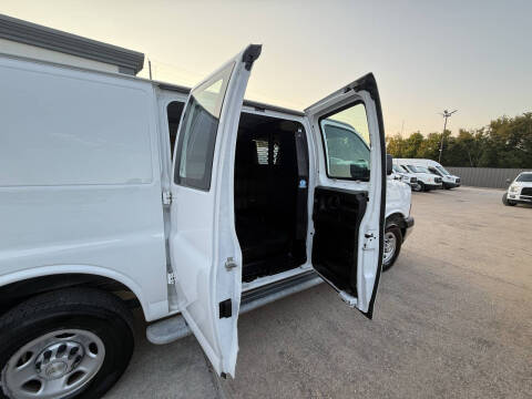 2021 Chevrolet Express 2500