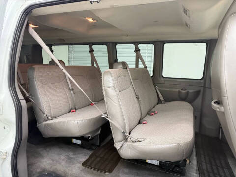 2013 Chevrolet Express LT 3500