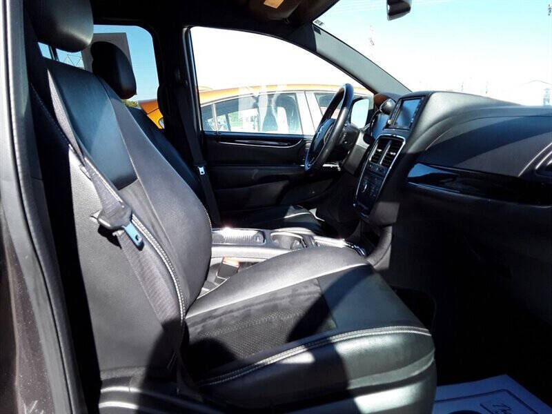 2015 Dodge Grand Caravan SXT