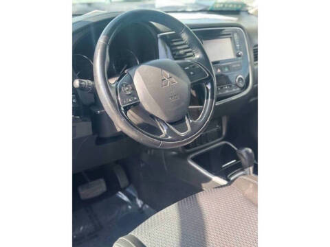 2020 Mitsubishi Outlander SEL