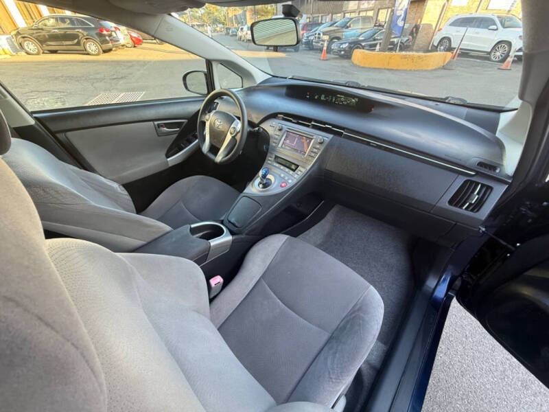 2012 Toyota Prius Two