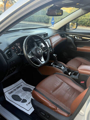 2018 Nissan Rogue SL