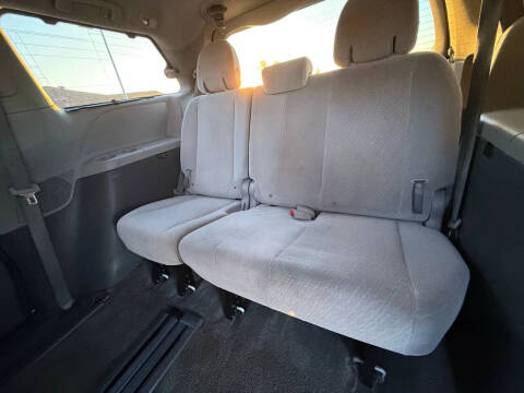 2017 Toyota Sienna