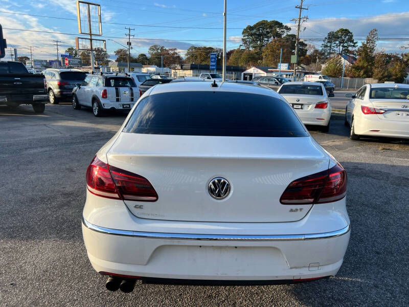 2013 Volkswagen CC R-Line photo 7