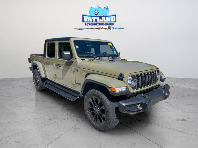 2025 Jeep Gladiator NightHawk
