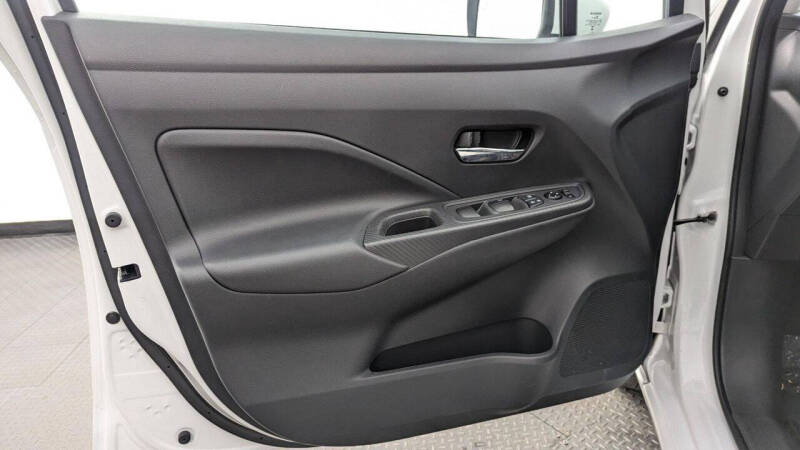 2024 Nissan Versa SV