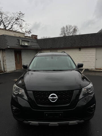 2020 Nissan Pathfinder SL