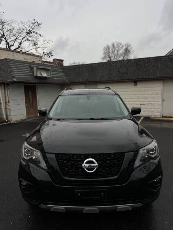 2020 Nissan Pathfinder SL