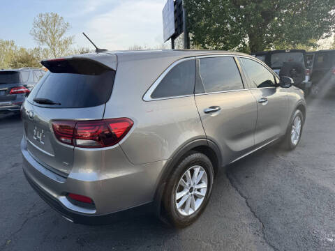 2019 Kia Sorento L