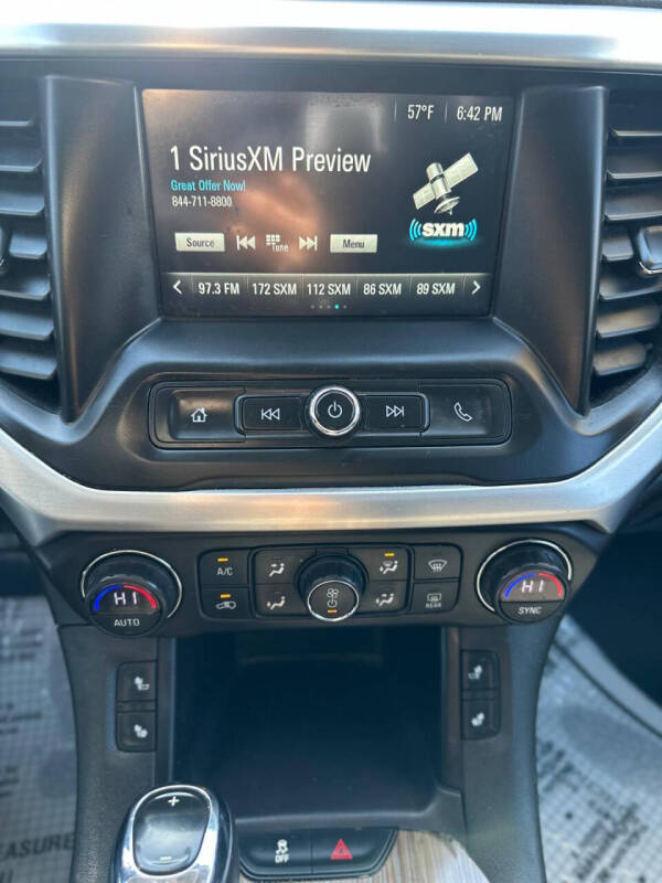2018 GMC Acadia SLE-2