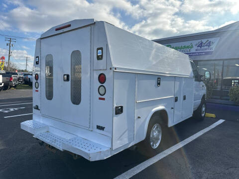 2016 Ford E-Series E-350 SD