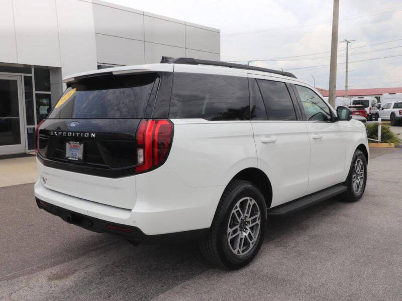 2026 Ford Expedition Active
