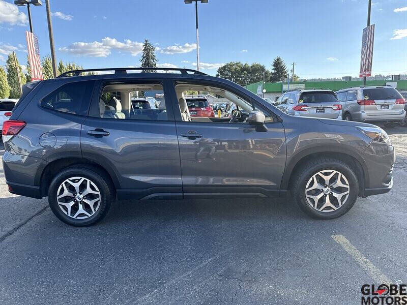 2022 Subaru Forester Premium