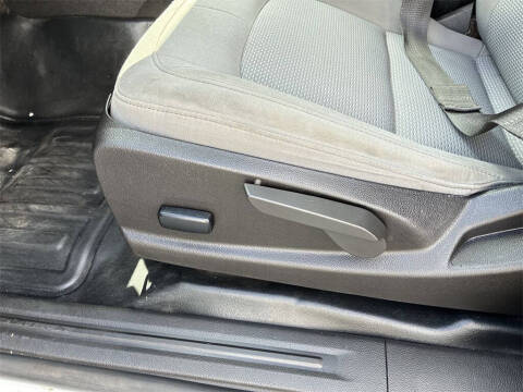 2022 Chevrolet Colorado Work Truck