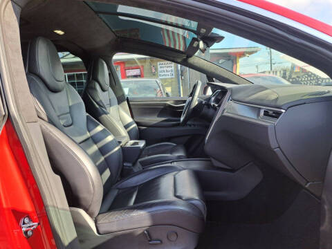 2017 Tesla Model X 75D