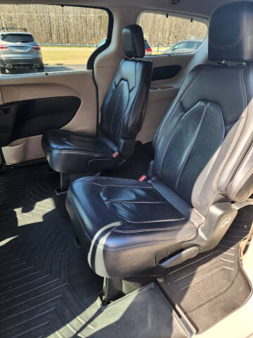 2018 Chrysler Pacifica Touring L