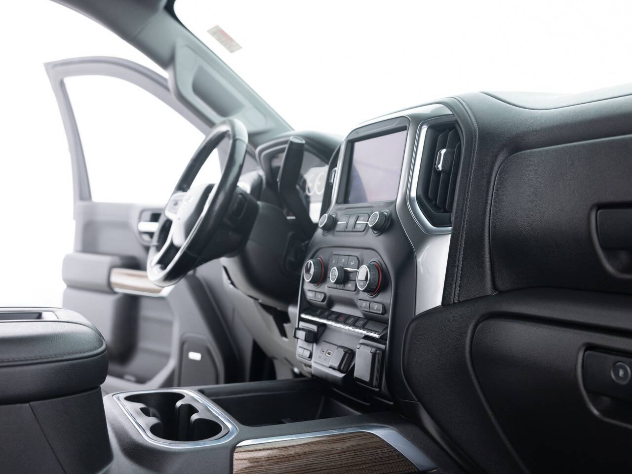 Used Car 2021 Chevrolet Silverado 1500  Rst 4x4 4dr Crew Cab 5.8 Ft. Sb For Sale Under $40,000 In Coal City, Illinois