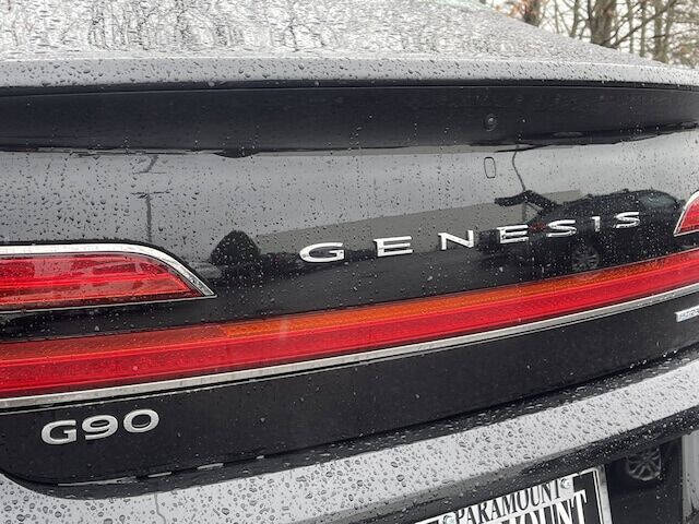 2020 Genesis G90