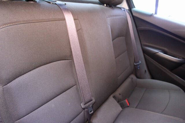 2017 Chevrolet Cruze LS Auto