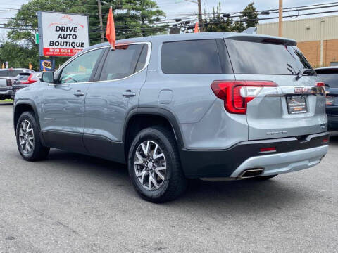 2023 GMC Acadia SLE