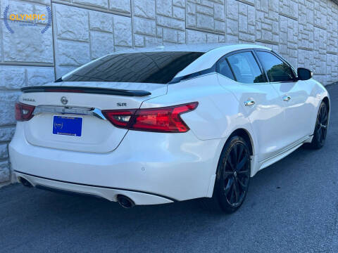 2016 Nissan Maxima