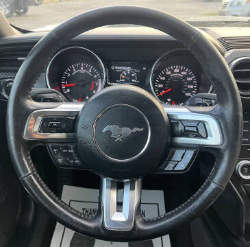 2015 Ford Mustang V6