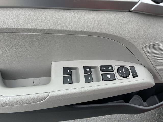 2020 Hyundai Elantra