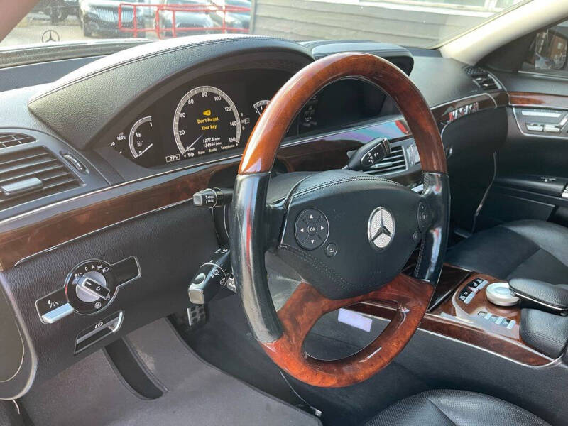 2012 Mercedes-Benz S-Class S 550 4MATIC