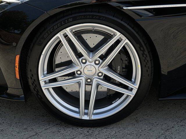 2024 Aston Martin DB12 V8