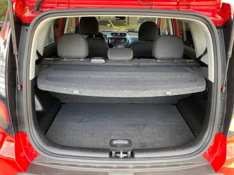 2015 Kia Soul +