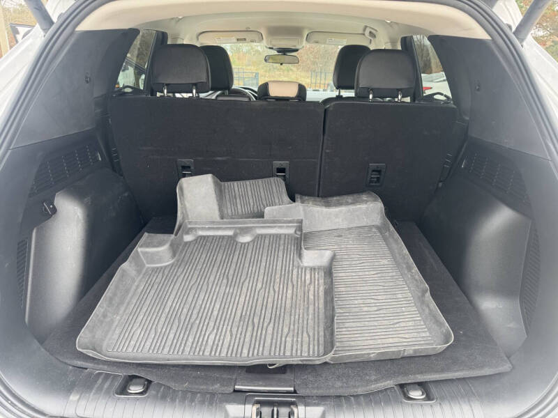 2022 Ford Escape Hybrid SEL