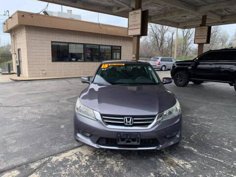2015 Honda Accord for sale at Kansas City Motors in Kansas City MO