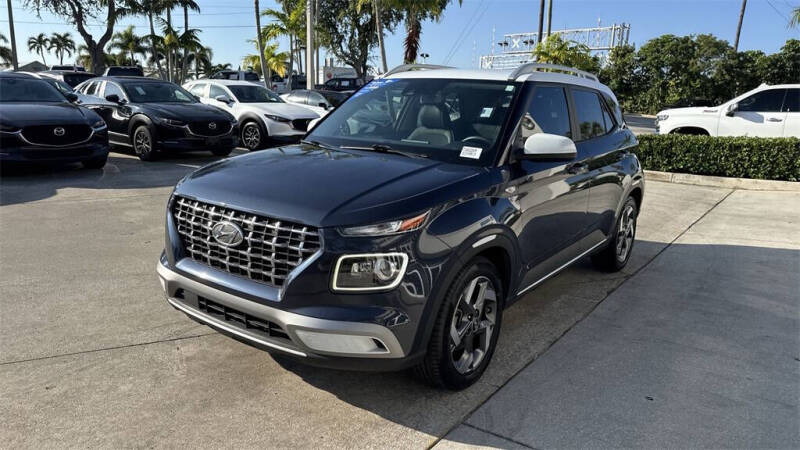 2022 Hyundai Venue Limited