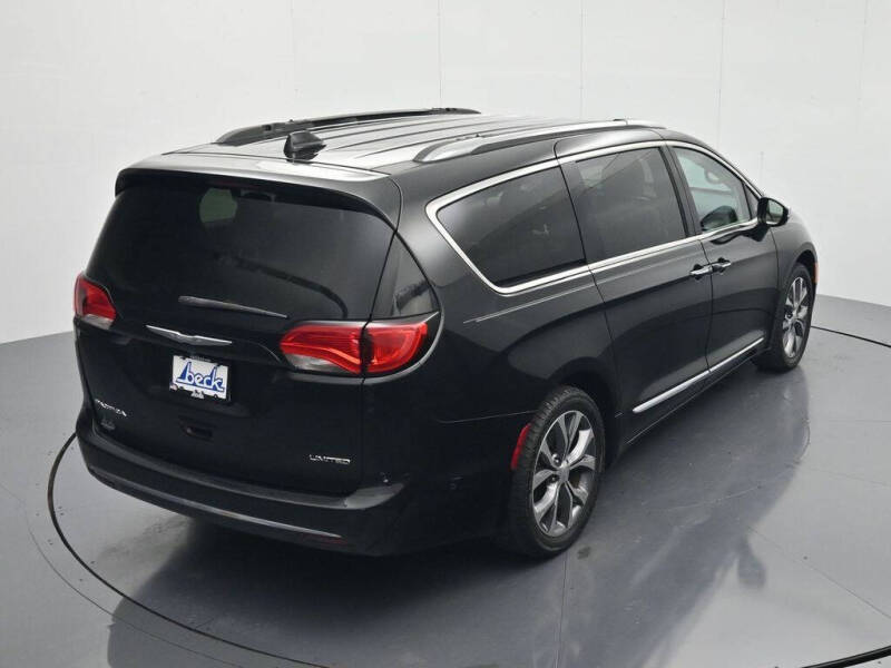 2017 Chrysler Pacifica Limited