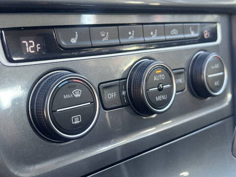 2016 Volkswagen e-Golf SE