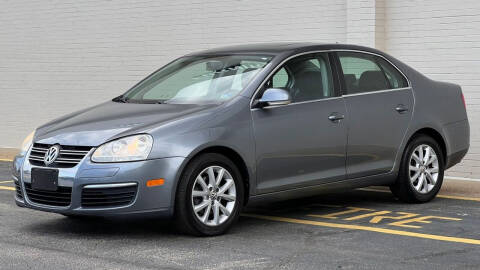 2010 Volkswagen Jetta for sale at Carland Auto Sales INC. in Portsmouth VA