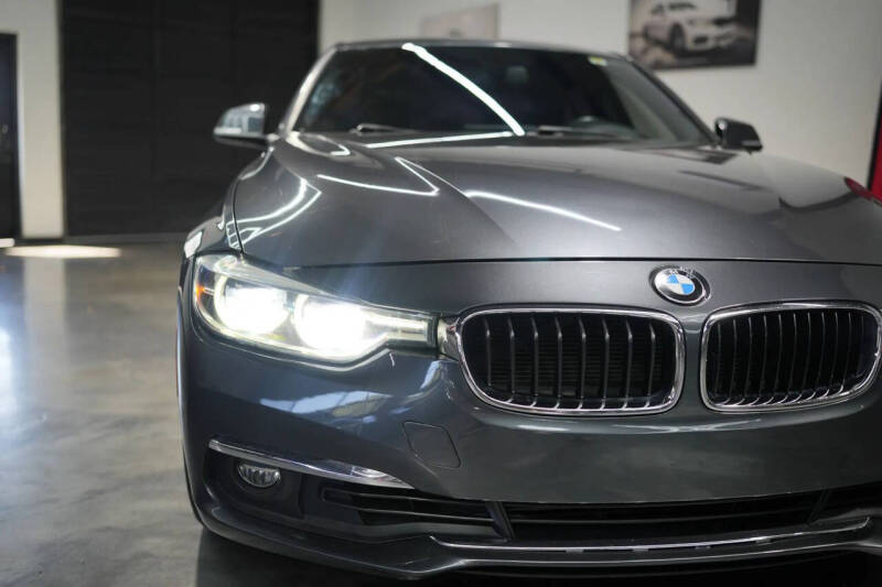 2016 BMW 3 Series 328i