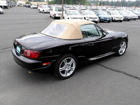 2004 Mazda MX-5 Miata