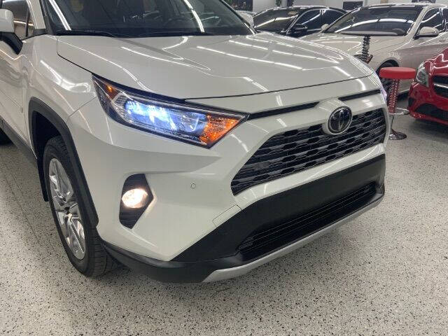 2020 Toyota RAV4 Limited