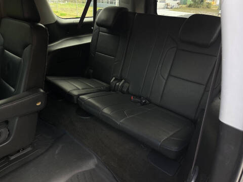 2017 Chevrolet Suburban LT