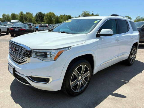 2019 GMC Acadia Denali