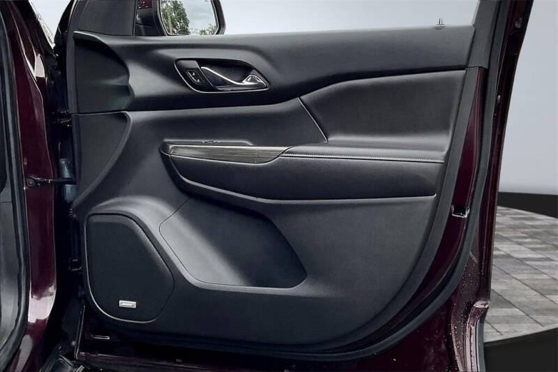 2017 GMC Acadia SLT-1