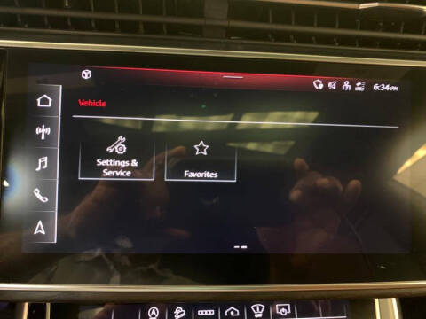 2021 Audi Q8 quattro Prestige 55 TFSI