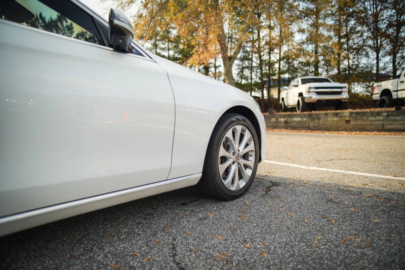 2018 Mercedes-Benz E-Class E 300