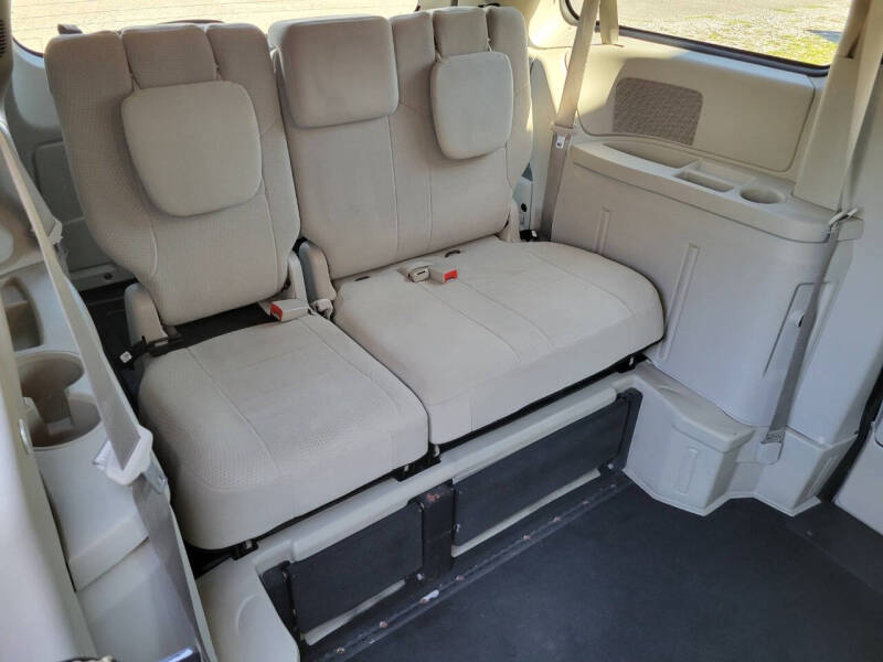 2012 Dodge WHEELCHAIR VAN