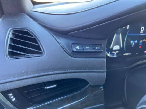 2018 Cadillac Escalade Platinum