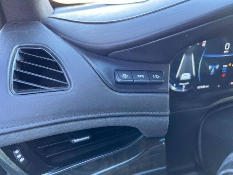 2018 Cadillac Escalade Platinum