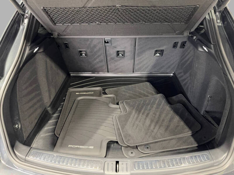 2017 Porsche Macan S