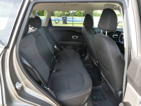 2019 Kia Soul +